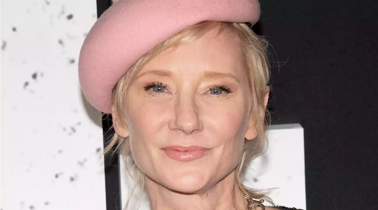 Anne Heche sarà staccata dalle macchine solo dopo donazione organi