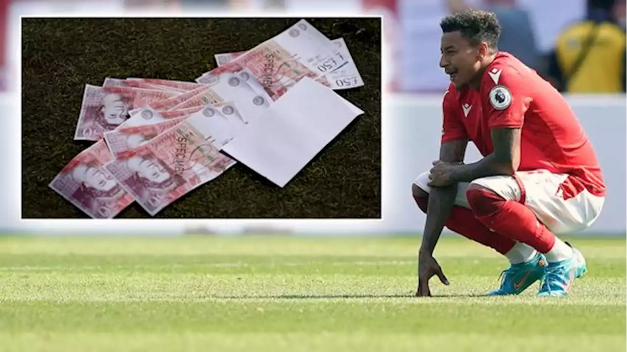 England - Jesse Lingard von West-Ham-Fans mit Fake-Geld beworfen