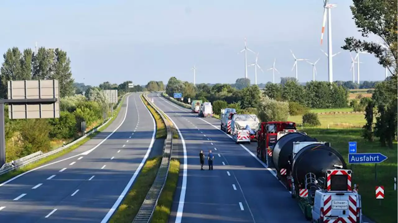 Bremse von Lkw mit radioaktivem Gefahrgut läuft heiß - A24 zeitweise gesperrt