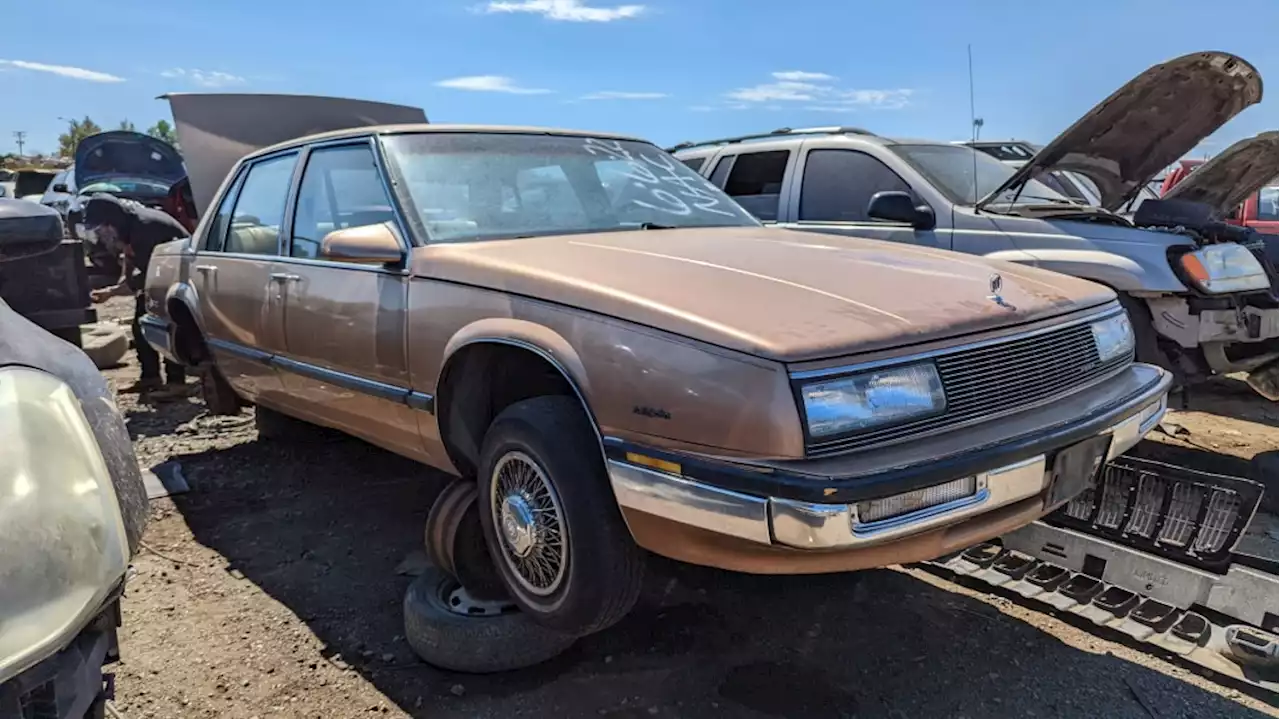 Junkyard Gem: 1988 Buick LeSabre Custom Sedan