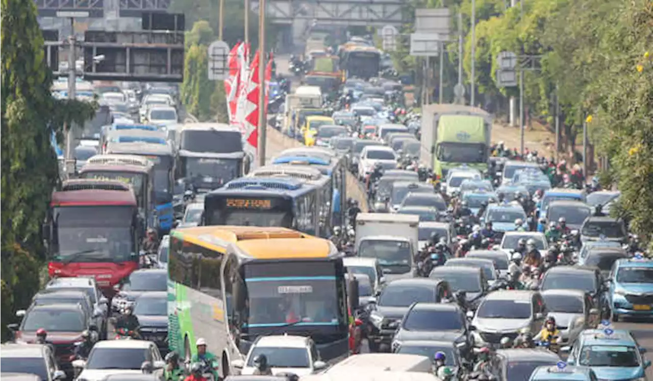 Atasi Kemacetan di Simpang Semanggi, Ini Saran Pengamat