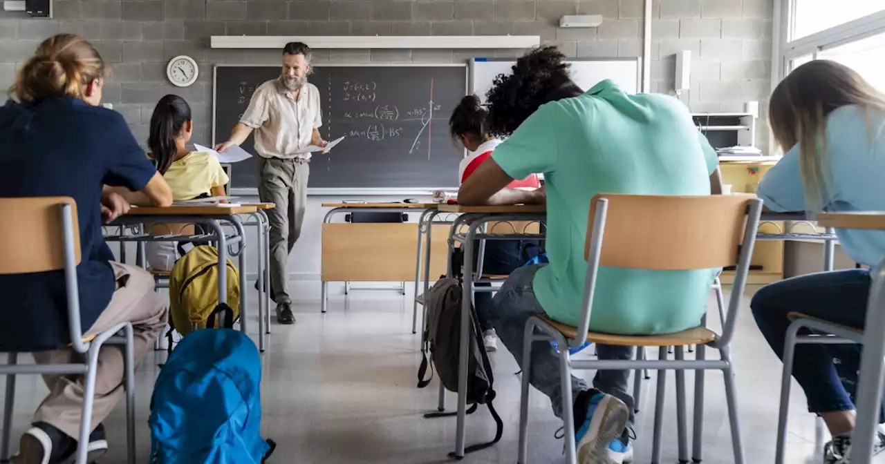 'Two weeks to stop the spread!': Philly schools absurdly go back to masks