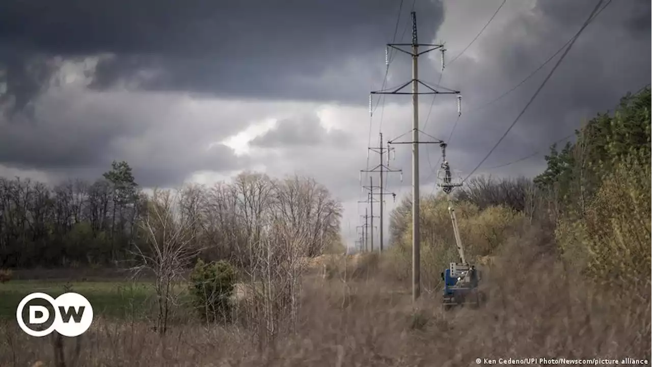 На ключевом энергоузле Крыма произошел взрыв | DW | 16.08.2022