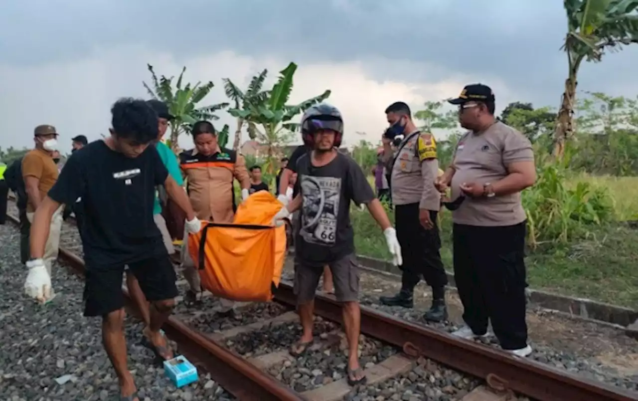 Warga Jayapura Tewas Tertabrak Kereta di Perlintasan Tanpa Palang Gemolong