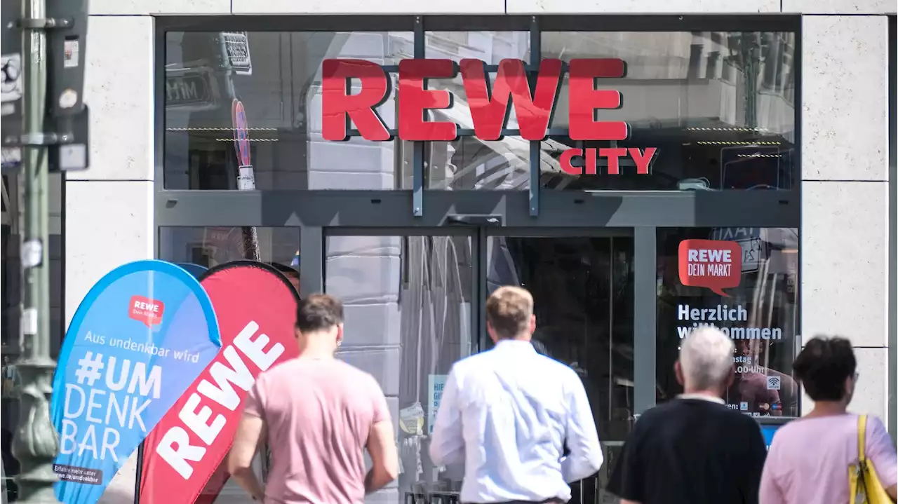 Rewe überholt Edeka im Bruttowerbe-Ranking