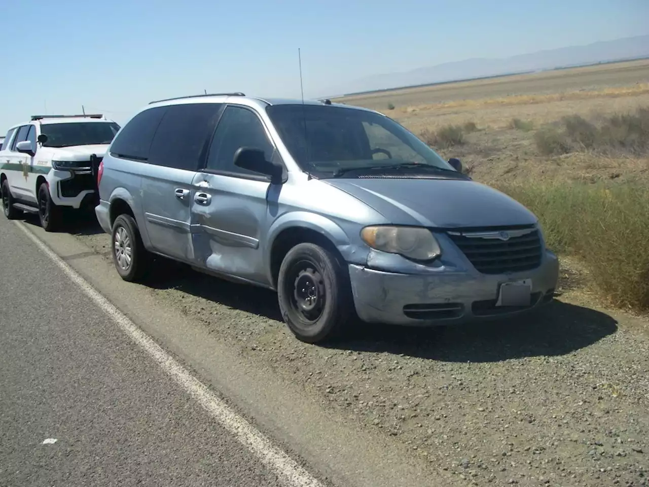 12-year-old in minivan finally stopped by spike strip in Fresno County