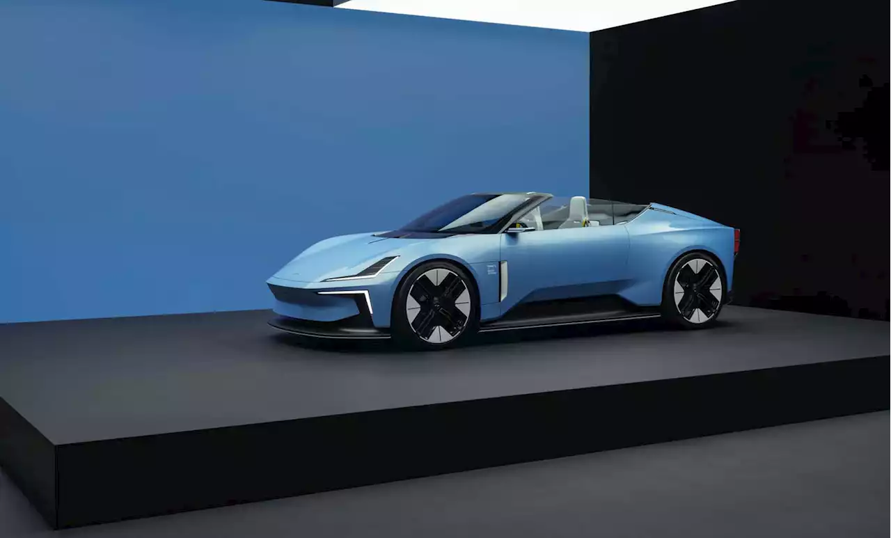 Sleek 884-hp Polestar 6 electric roadster locked in for 2026