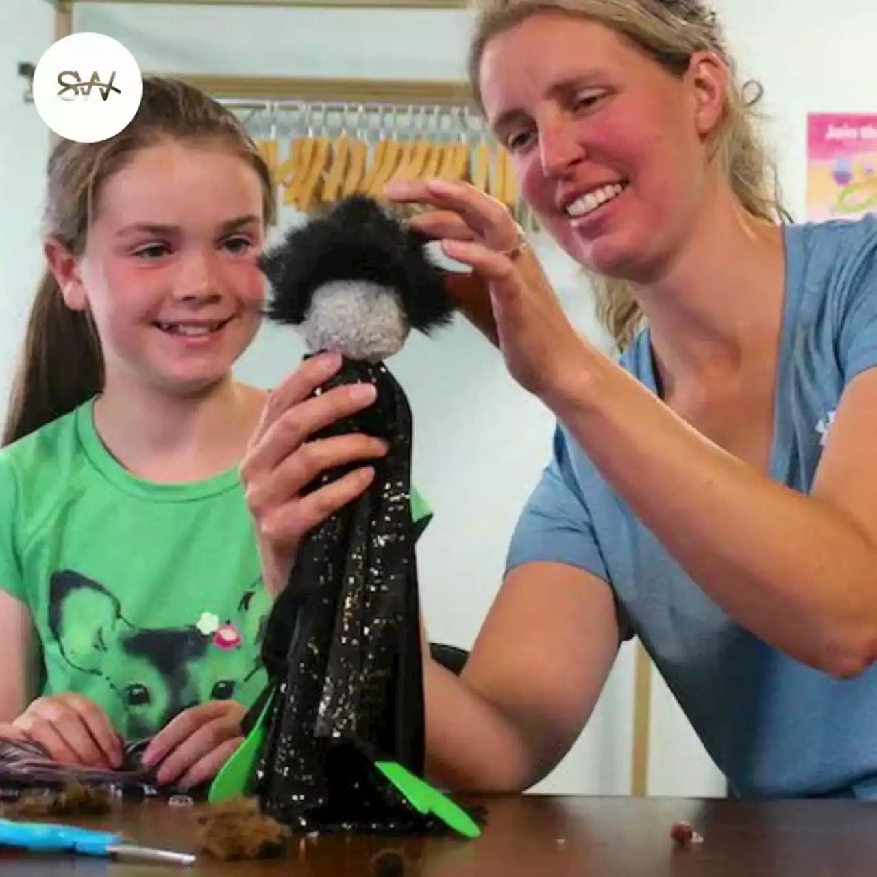 Hands-in learning: Kids learn to make puppets at Cape Breton library | SaltWire