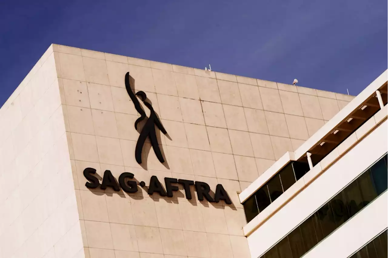 SAG-AFTRA Reaches Deal With Studios on Actors’ Exclusivity