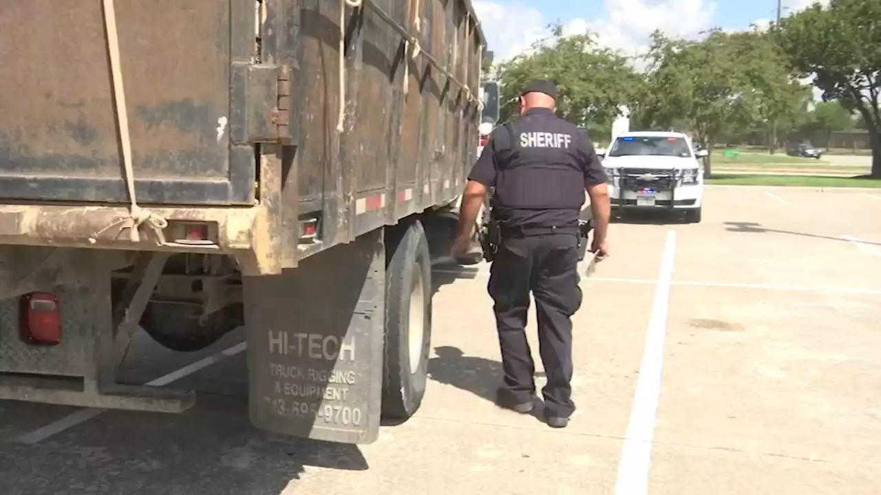 Harris County cracking down on commercial truck after deadly crashes: 'Fix your trucks'