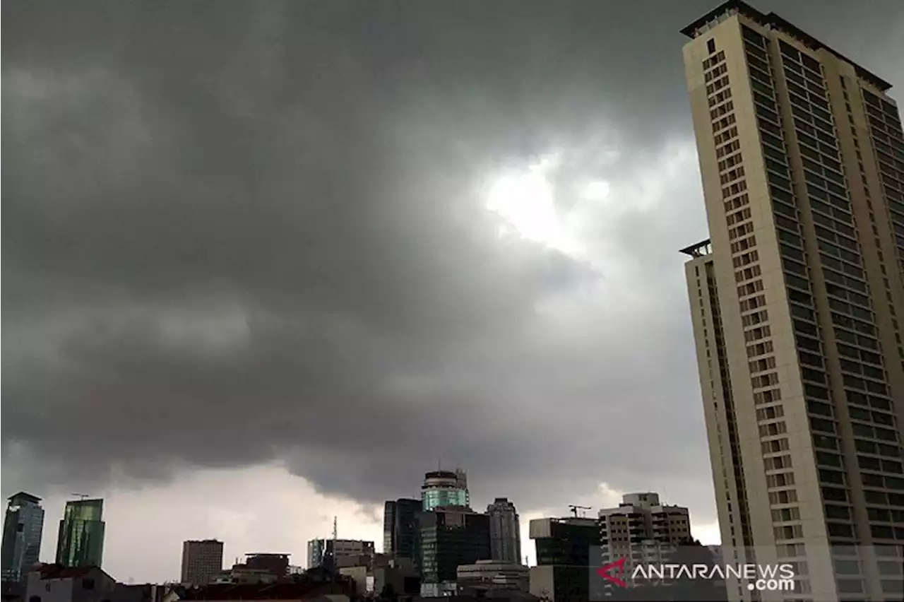 BMKG prakirakan hujan mengguyur kota besar di hari kemerdekaan