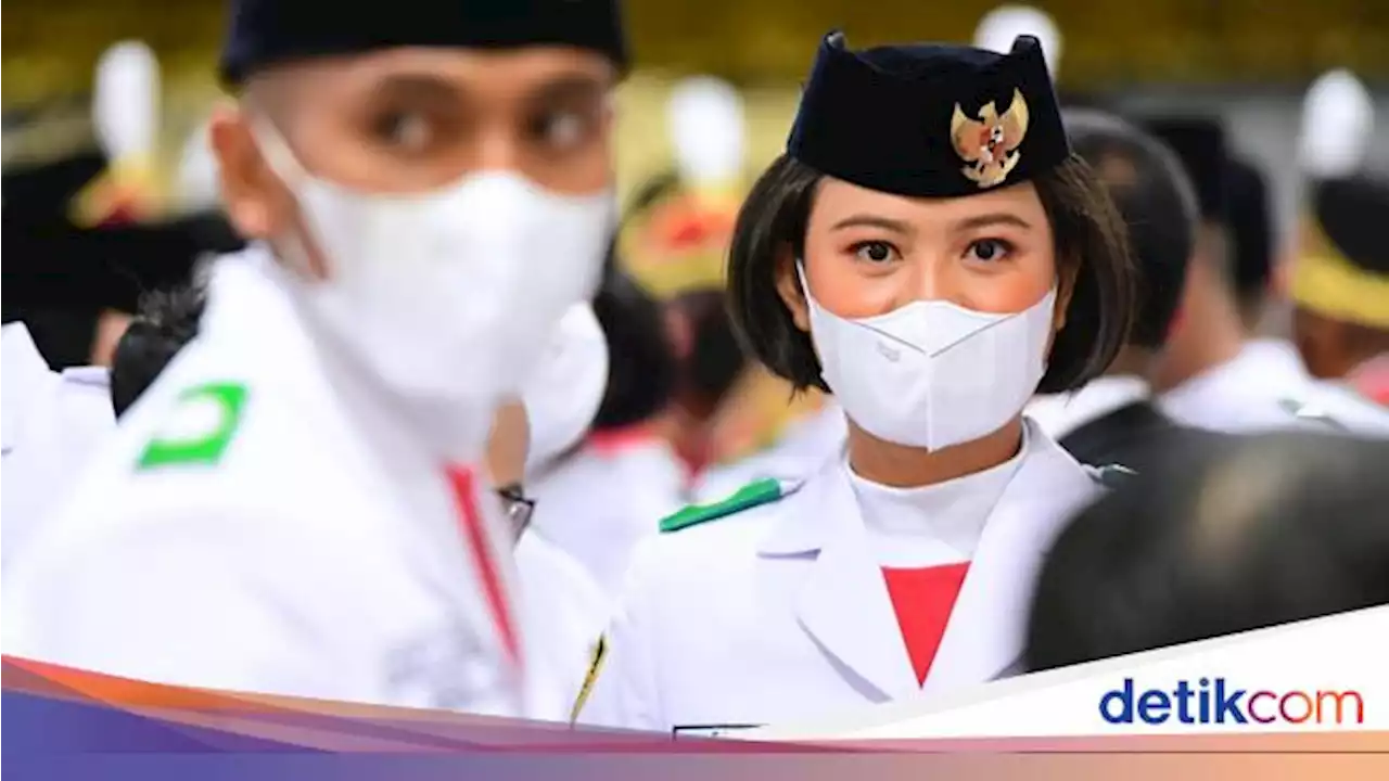 Dewa Ayu, Siswa SMAN 2 Kudus Pembawa Baki Bendera Terkenal Aktif di Sekolah