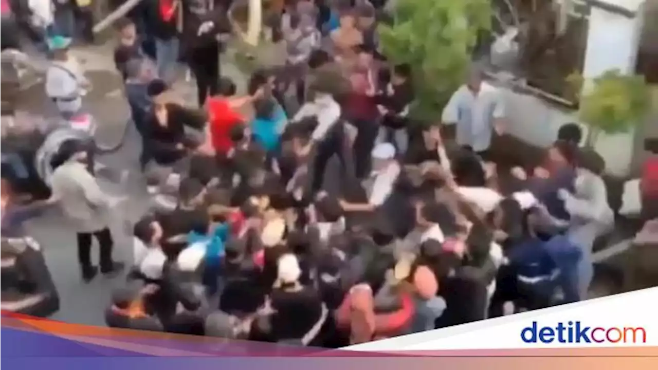 Pawai HUT RI di Garut Berujung Ricuh!