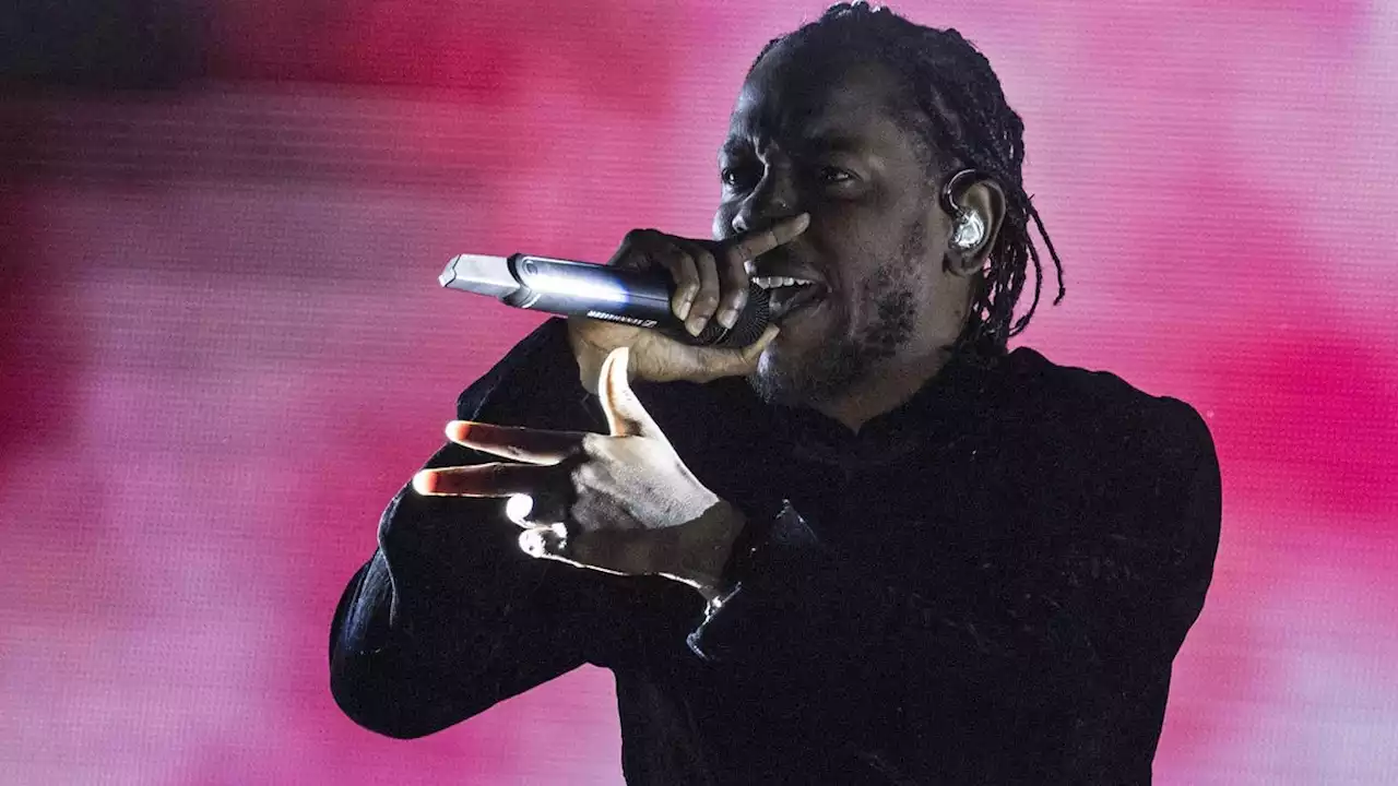 Kendrick Lamar captivates Columbus audience with music, dancing, pyrotechnics