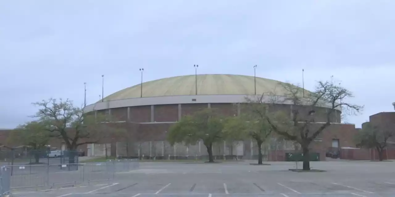 City leaders discuss two redevelopment options for Mobile Civic Center