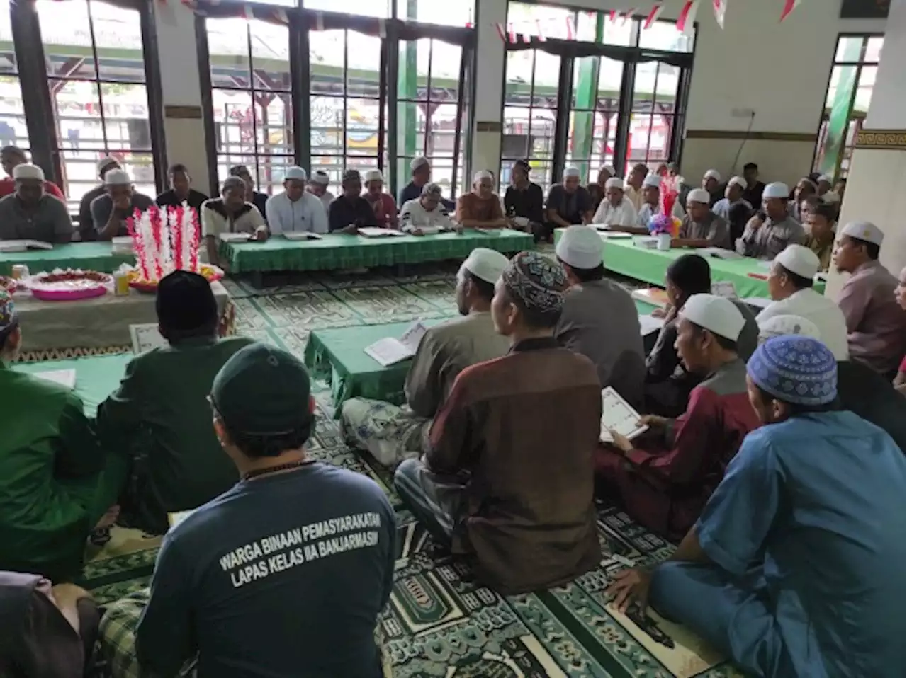 Lapas Kelas II A Banjarmasin Sambut HUT RI ke-77 dengan Hataman Al-Qur’an