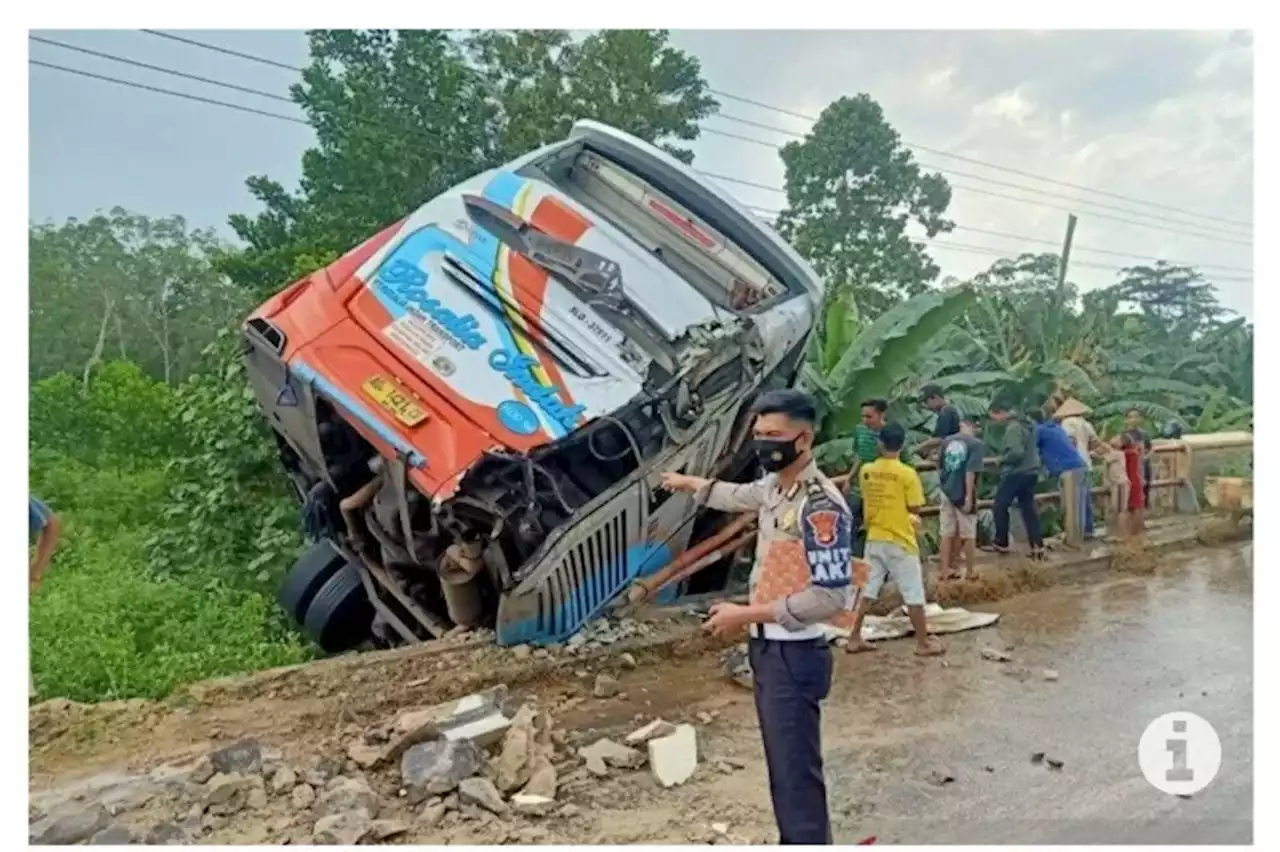 KNKT Ungkap Fakta Penyebab Banyak Kecelakaan Bus dan Truk di Jalan, Oalah