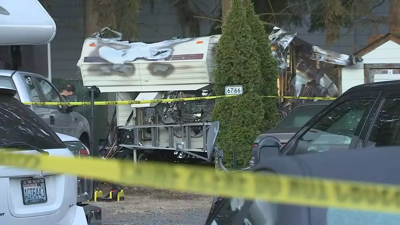 Man found dead after fire at Arlington RV park