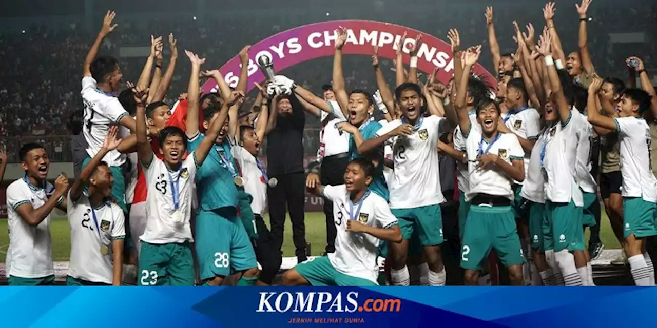 Persembahan Timnas Indonesia untuk HUT Ke-77 RI: Trofi Juara Piala AFF U16 2022