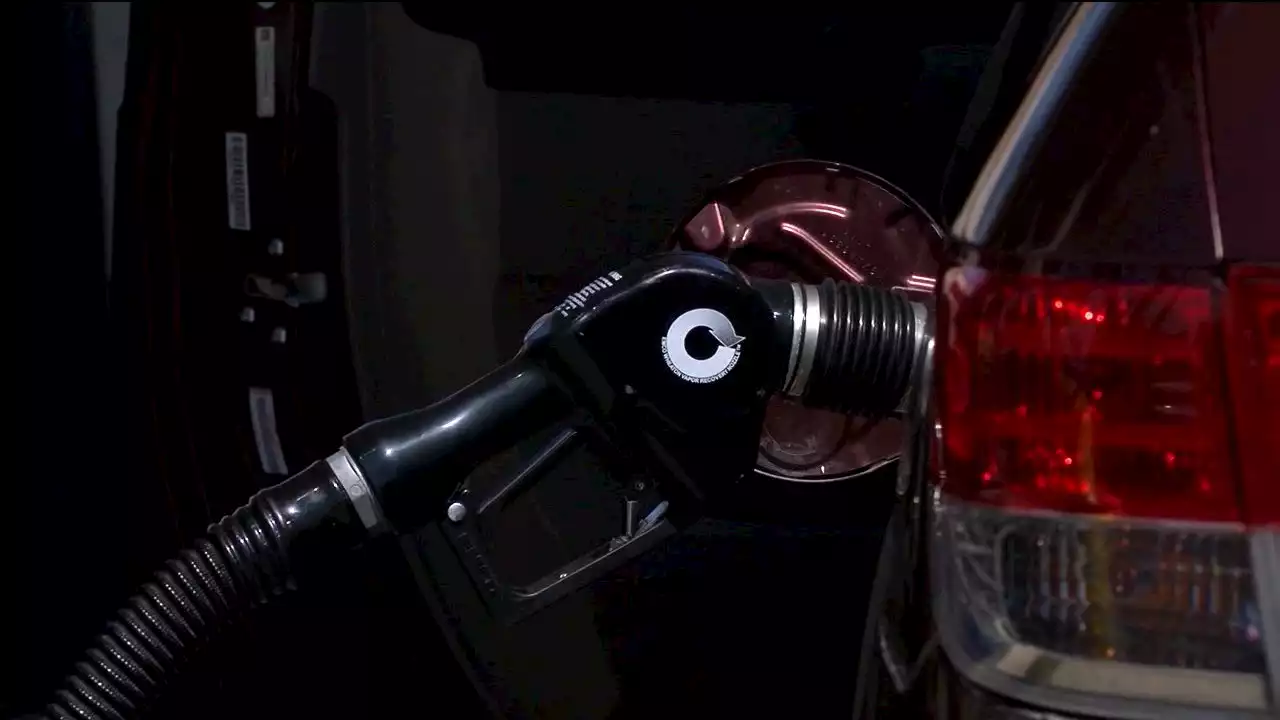 Gas prices fall for two months straight in San Diego -