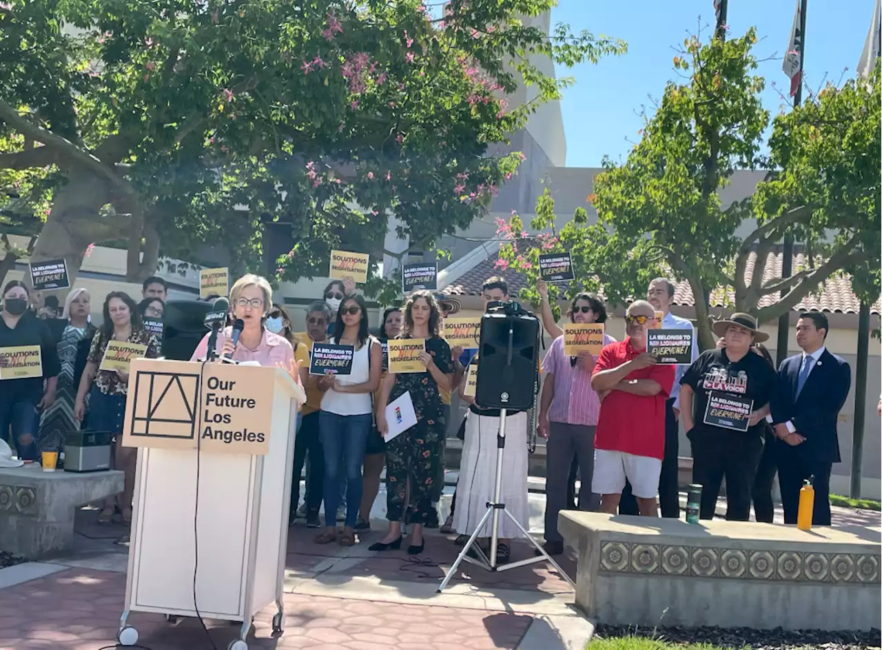 Affordable housing advocates descend on Baldwin Park, calling for ‘La Casa’ bill to pass