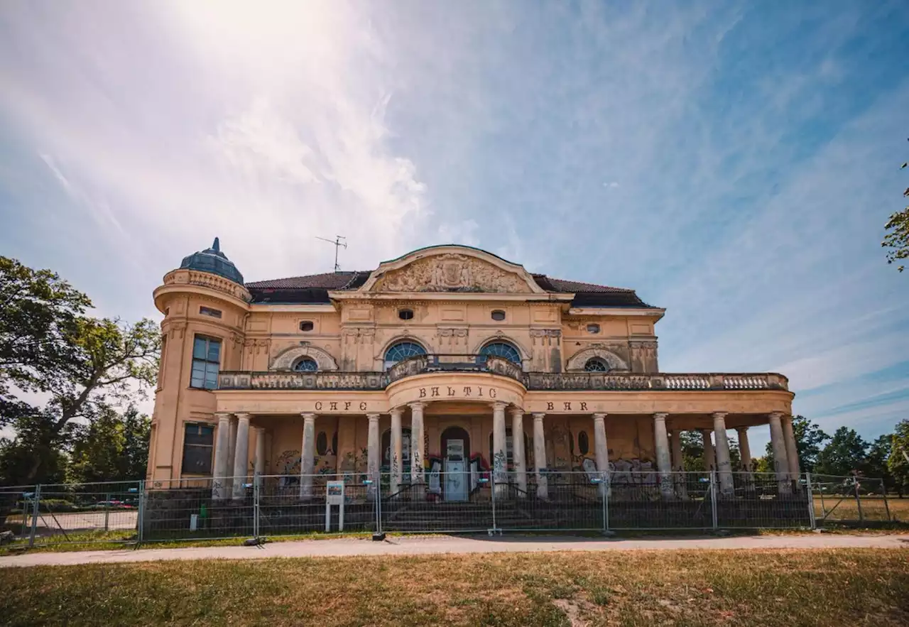 „Eine Schande“: Wie aus dieser imposanten Ostsee-Villa langsam eine Bruchbude wird