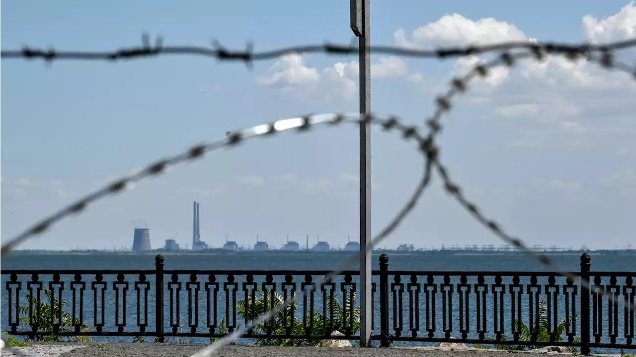 Over the river from a Russian-occupied nuclear plant, a Ukrainian town fears a spill