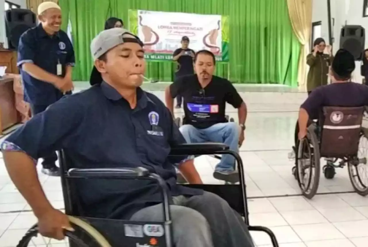 Penyandang Disabilitas di Kudus Gelar Lomba Meriahkan HUT Kemerdekaan |Republika Online