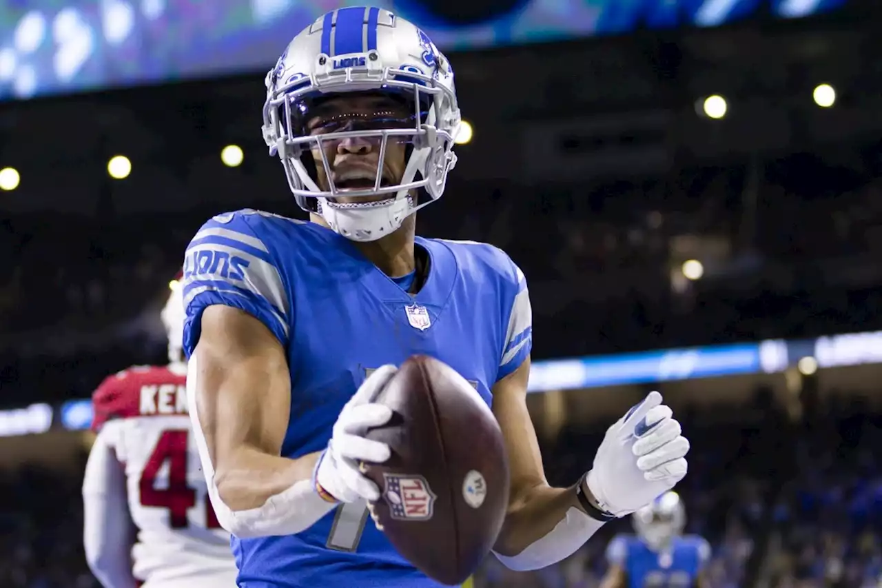 Lions’ Amon-Ra St. Brown Lists All 16 WRs Drafted Before Him (Video)