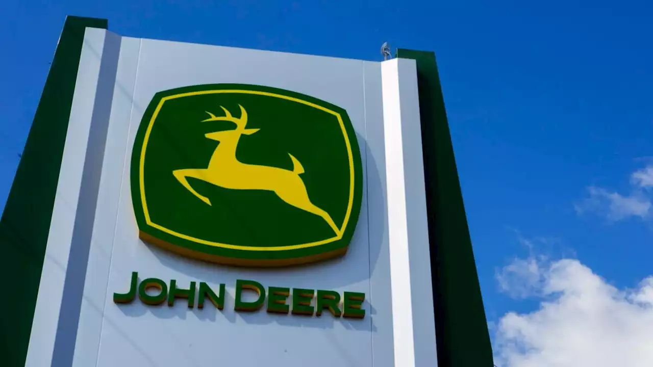 John Deere Addresses Viral Post About Electric Tractors