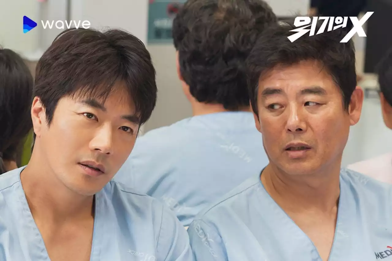 Sung Dong Il Uses Harsh Truths To Uplift Kwon Sang Woo In Upcoming Comedy Drama