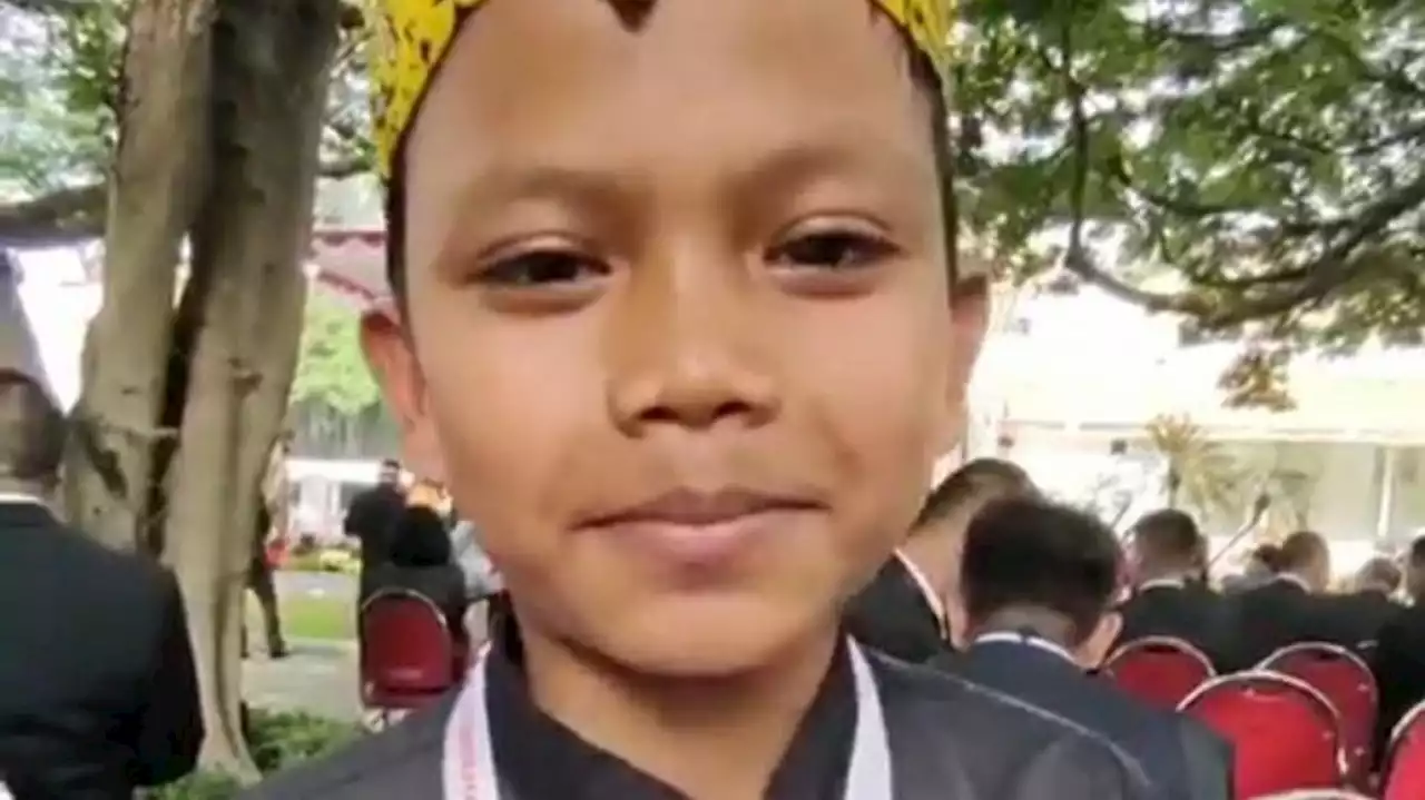 Viral! Nyanyi &quot;Ojo Dibandingke&quot; di Depan Jokowi, Siapa Farel Prayoga? Berikut Profil Penyanyi Cilik Asal Banyuwangi