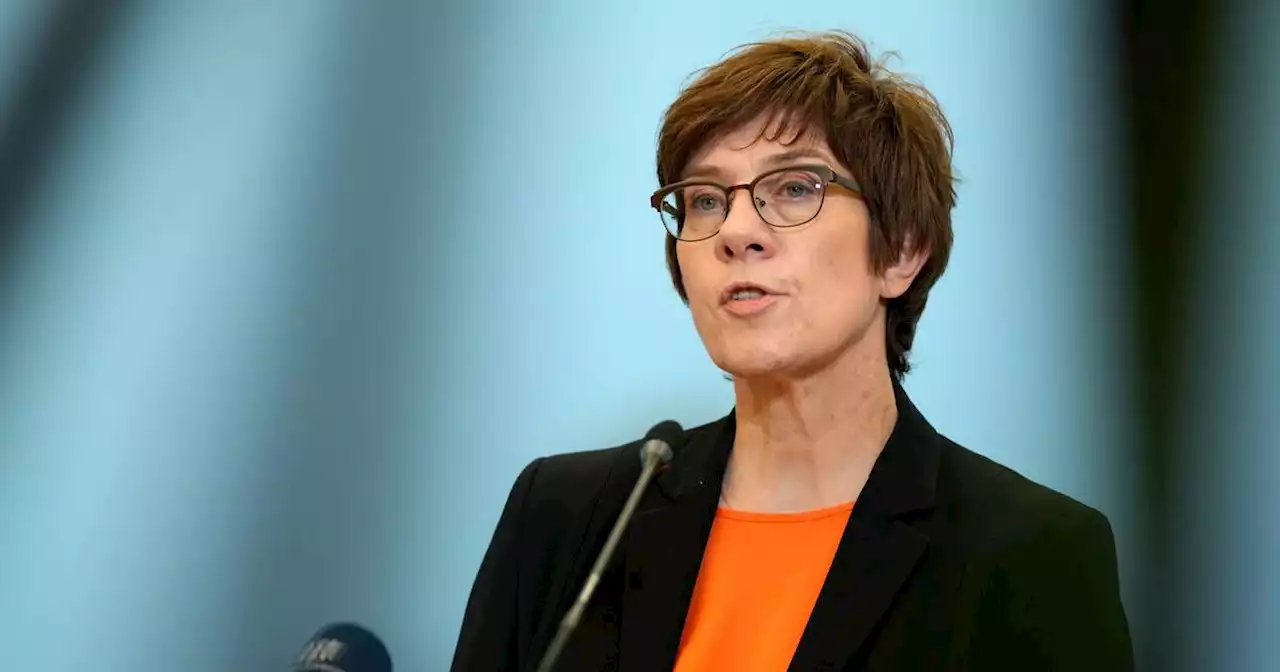 Ehemalige CDU-Chefin und saarländische Ministerpräsidentin: Annegret Kramp-Karrenbauer übernimmt neue Aufgabe an NRW-Uni