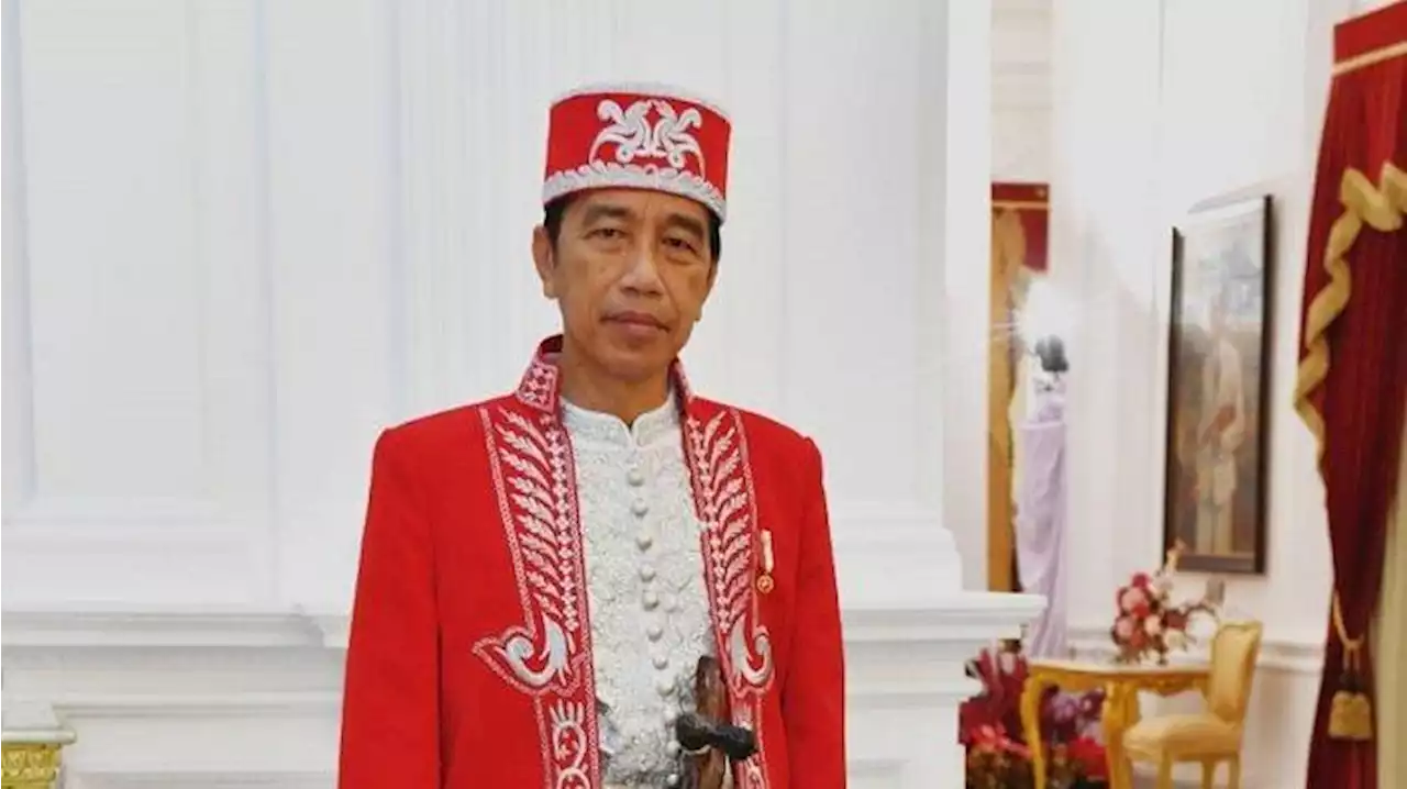 Presiden Jokowi Kenakan Pakaian Adat Dolomani dari Buton pada HUT ke-77 RI - Tribunnews.com