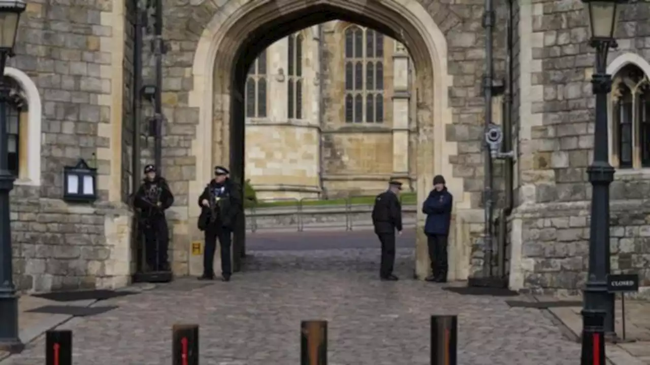 ‘I am here to kill the Queen’: Man with crossbow breaks into Windsor Castle