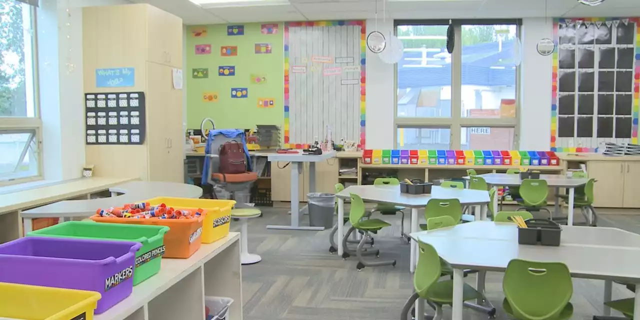 Anchorage teachers return to classrooms ahead of students first day