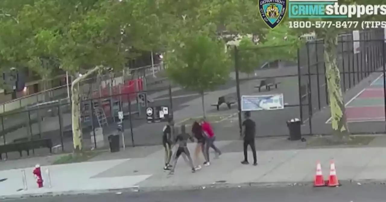 NYPD: Surveillance video shows 5 suspects beating taxi driver Kutin Gyimah, who died