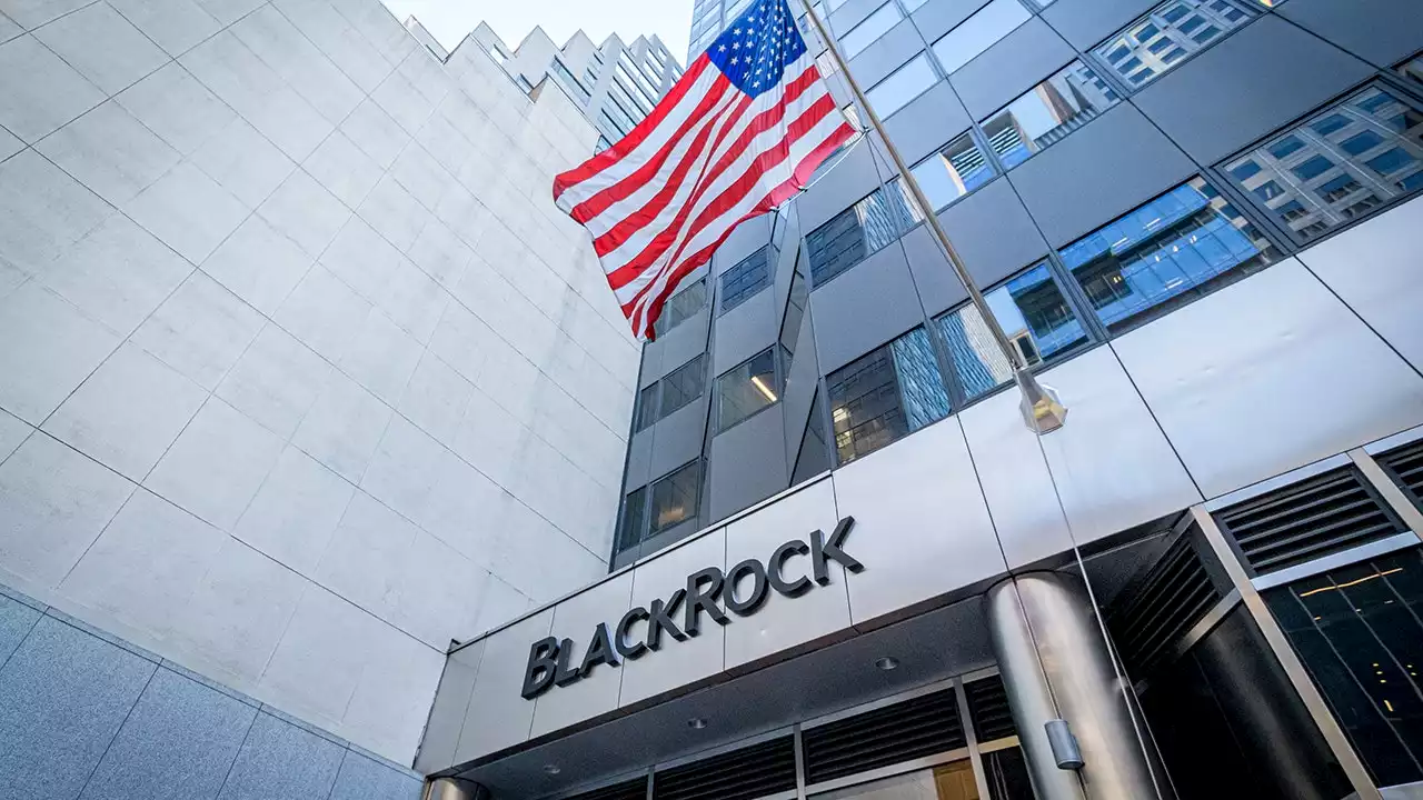 BlackRock invests $700 million into Australian battery storage and renewable energy projects