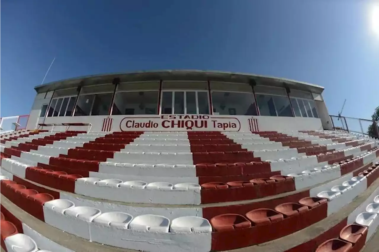 El club de los Tapia: Barracas Central, la habilitación de su estadio y un agujero negro en el reglamento