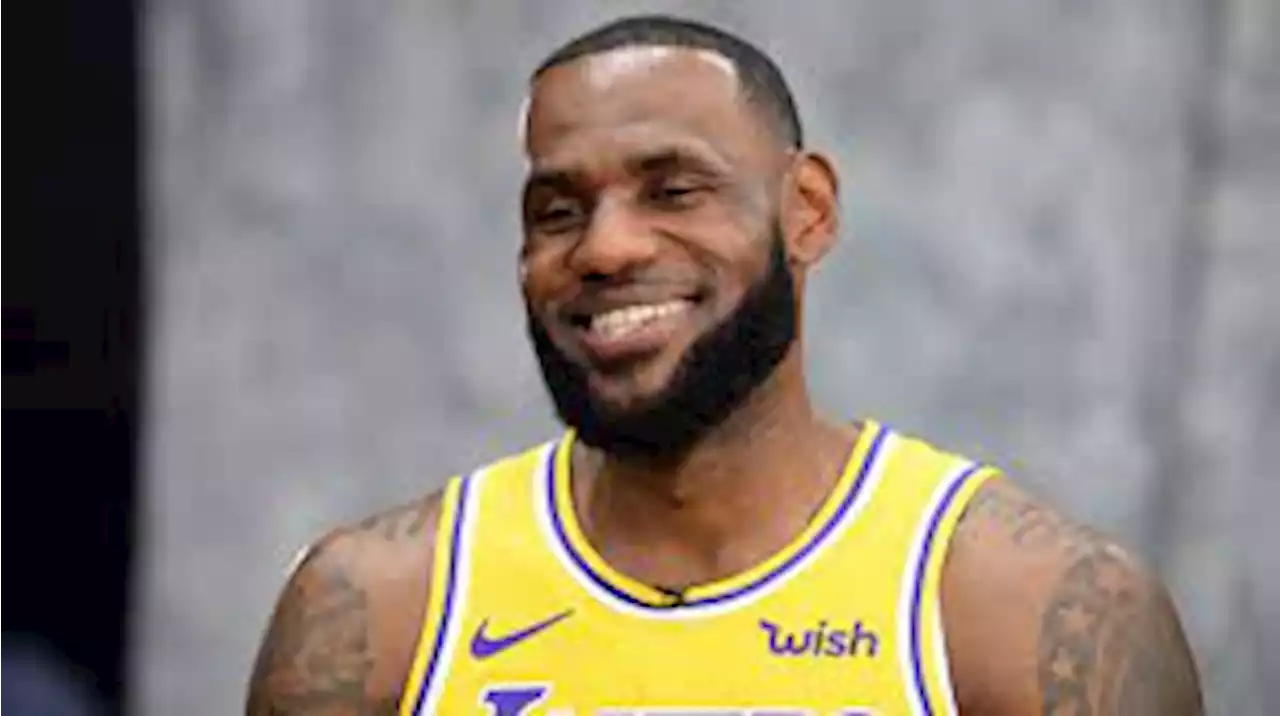 LeBron James Perpanjang Kontrak Dua Tahun dengan Lakers