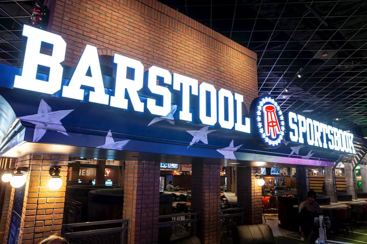 Penn Entertainment to buy 100% of Barstool Sports