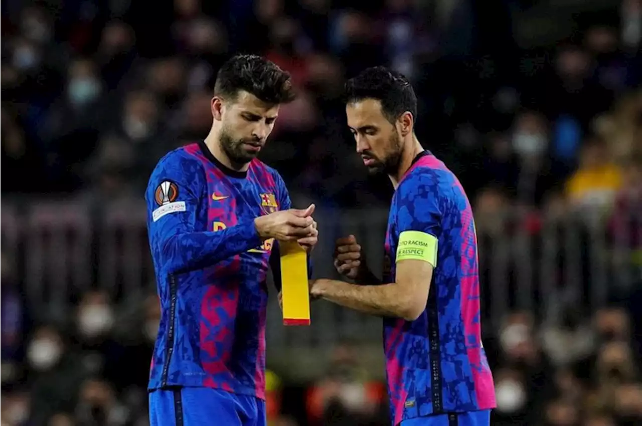 Negosiasi Gaji Mentok, Barcelona Berencana Jual Pique dan Busquets