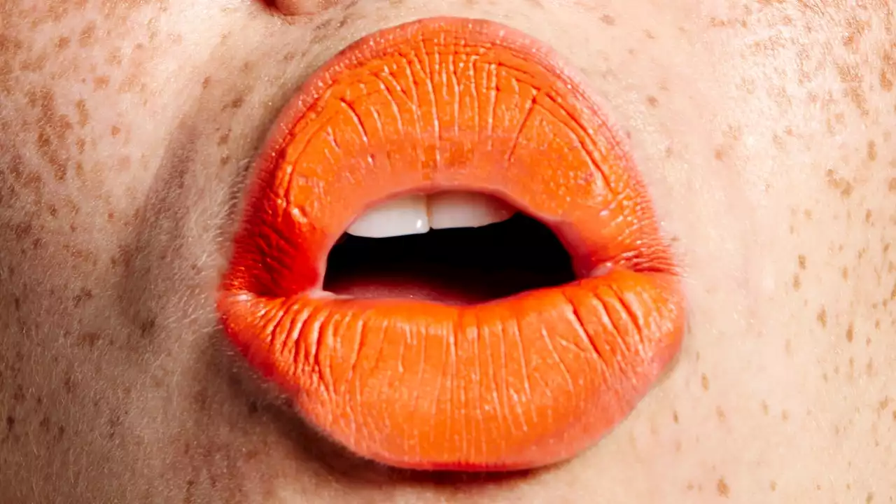 TikTokers Are Using Just Lipstick to Create a Full Face of Makeup