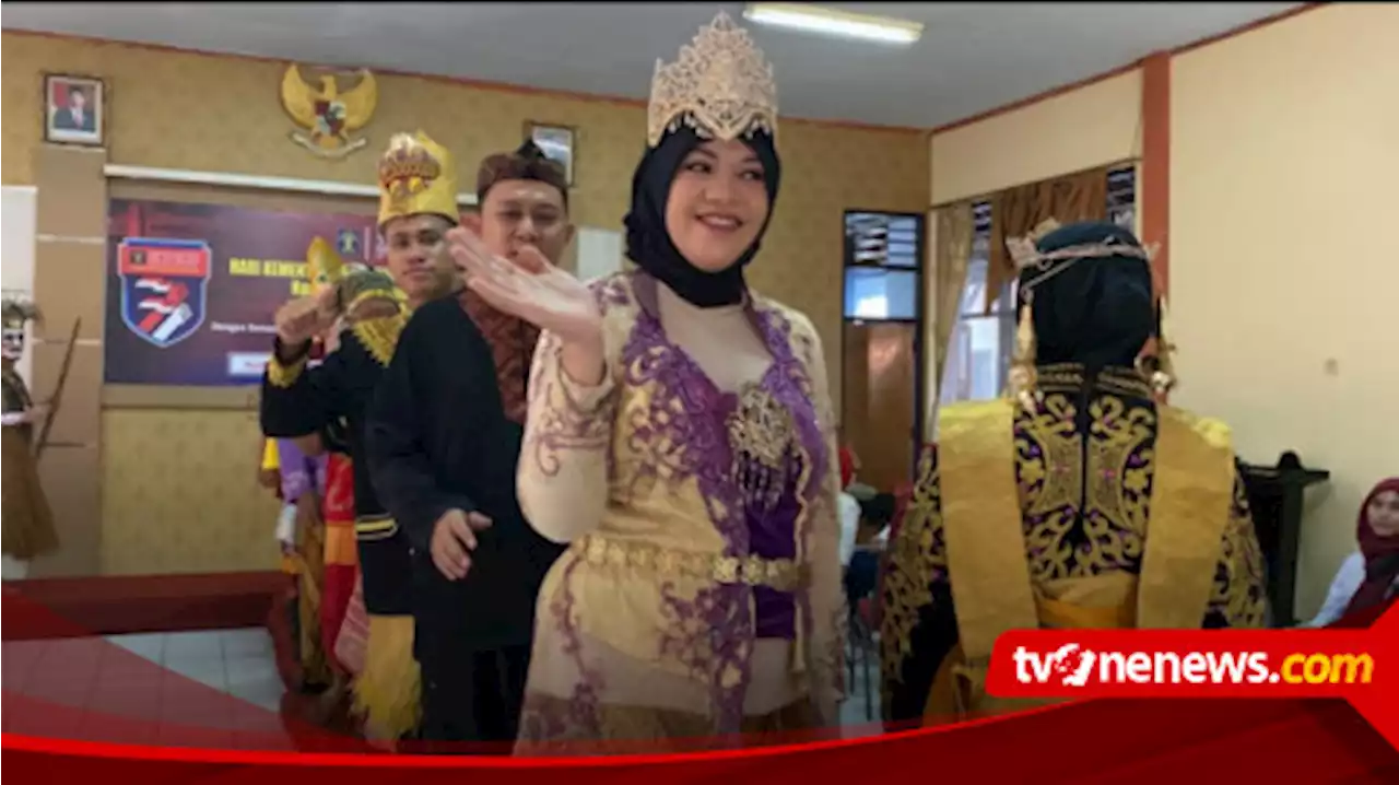 Gaya Petugas Rutan Purworejo Dalam Fashion Show Meriahkan HUT Kemerdekaan RI ke 77