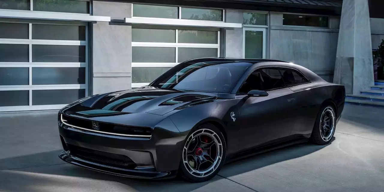 Dodge Pitches Muscle-Car Fans on EVs as It Looks to Retire Challenger, Charger Models