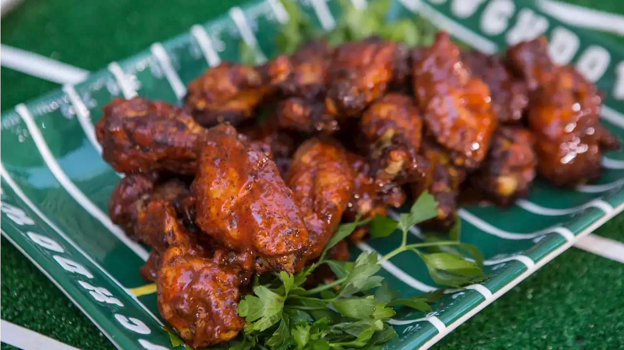 Chicken wing prices down ahead of football season