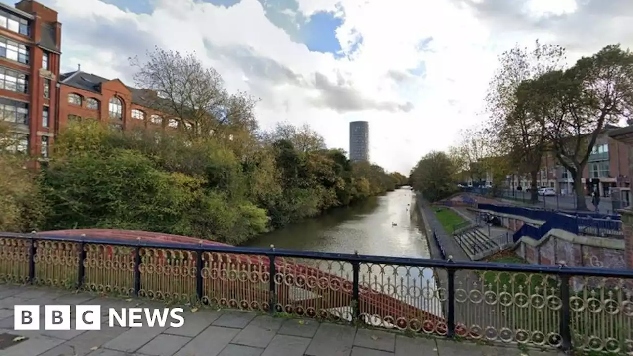 Man arrested after woman pushed into river in Leicester