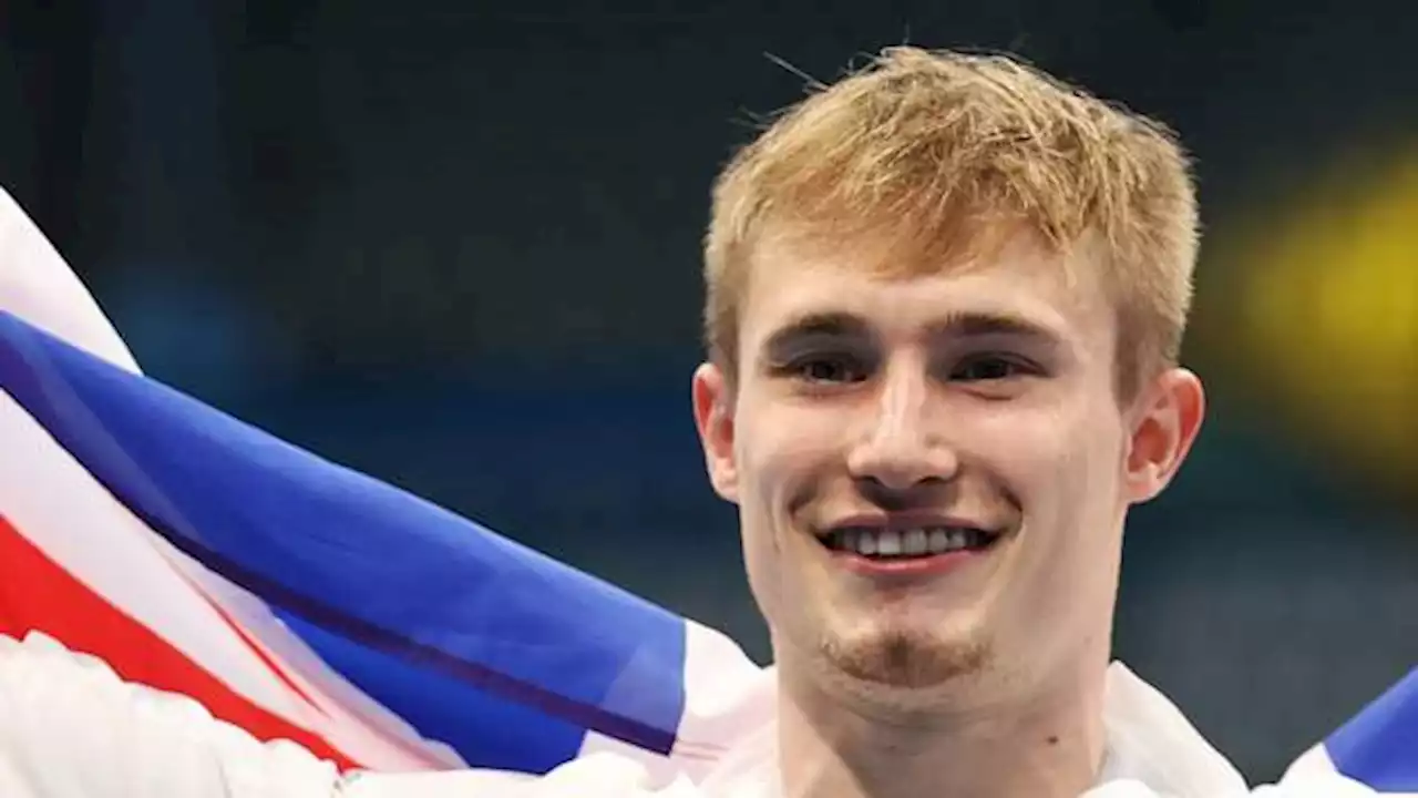 Dominant Laugher takes 1m springboard gold medal