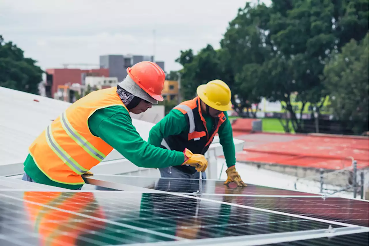 10 Reasons to consider solar power for your business