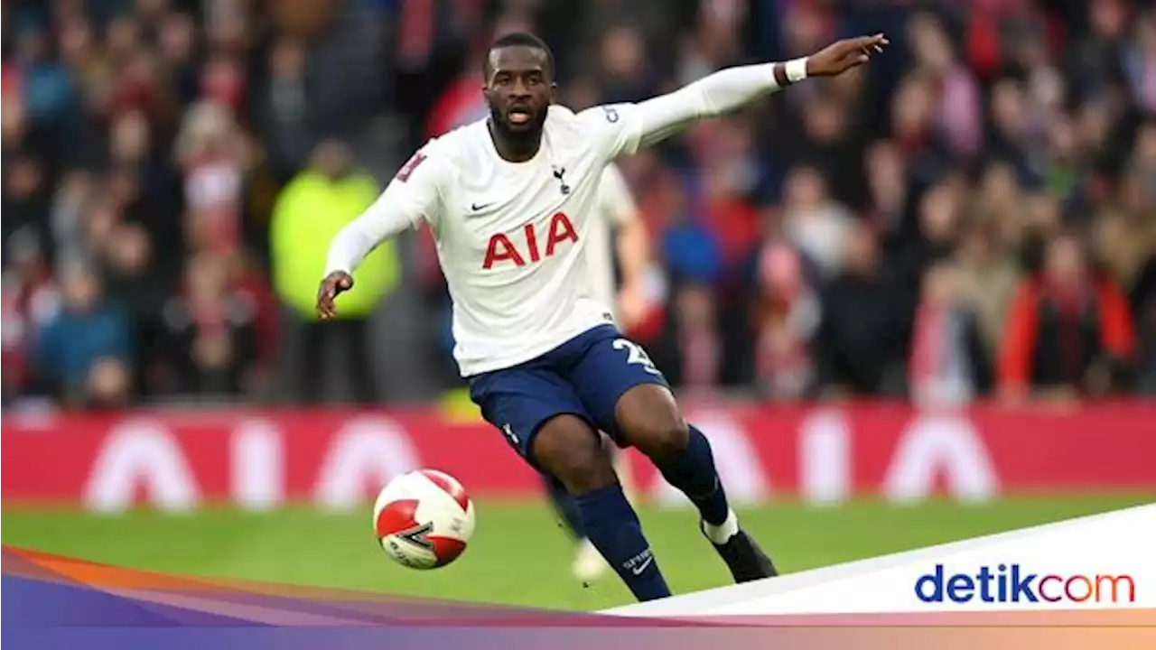 Napoli Pinjam Tanguy Ndombele dari Tottenham